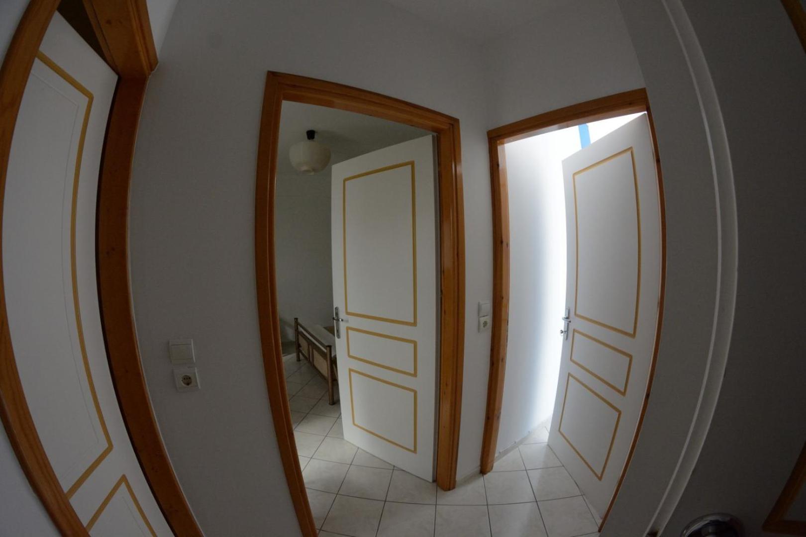 Maria'S Roomstudios Apartments Flats To Let Seaside Heart City Chantzara Spyropoulos إيغومينيتسا المظهر الخارجي الصورة