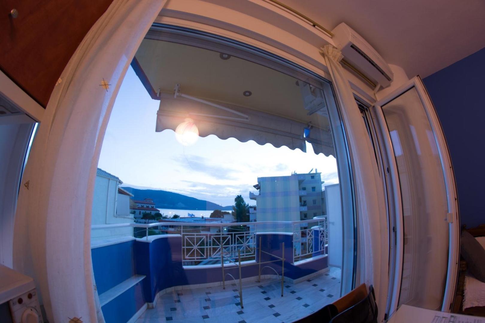 Maria'S Roomstudios Apartments Flats To Let Seaside Heart City Chantzara Spyropoulos إيغومينيتسا المظهر الخارجي الصورة