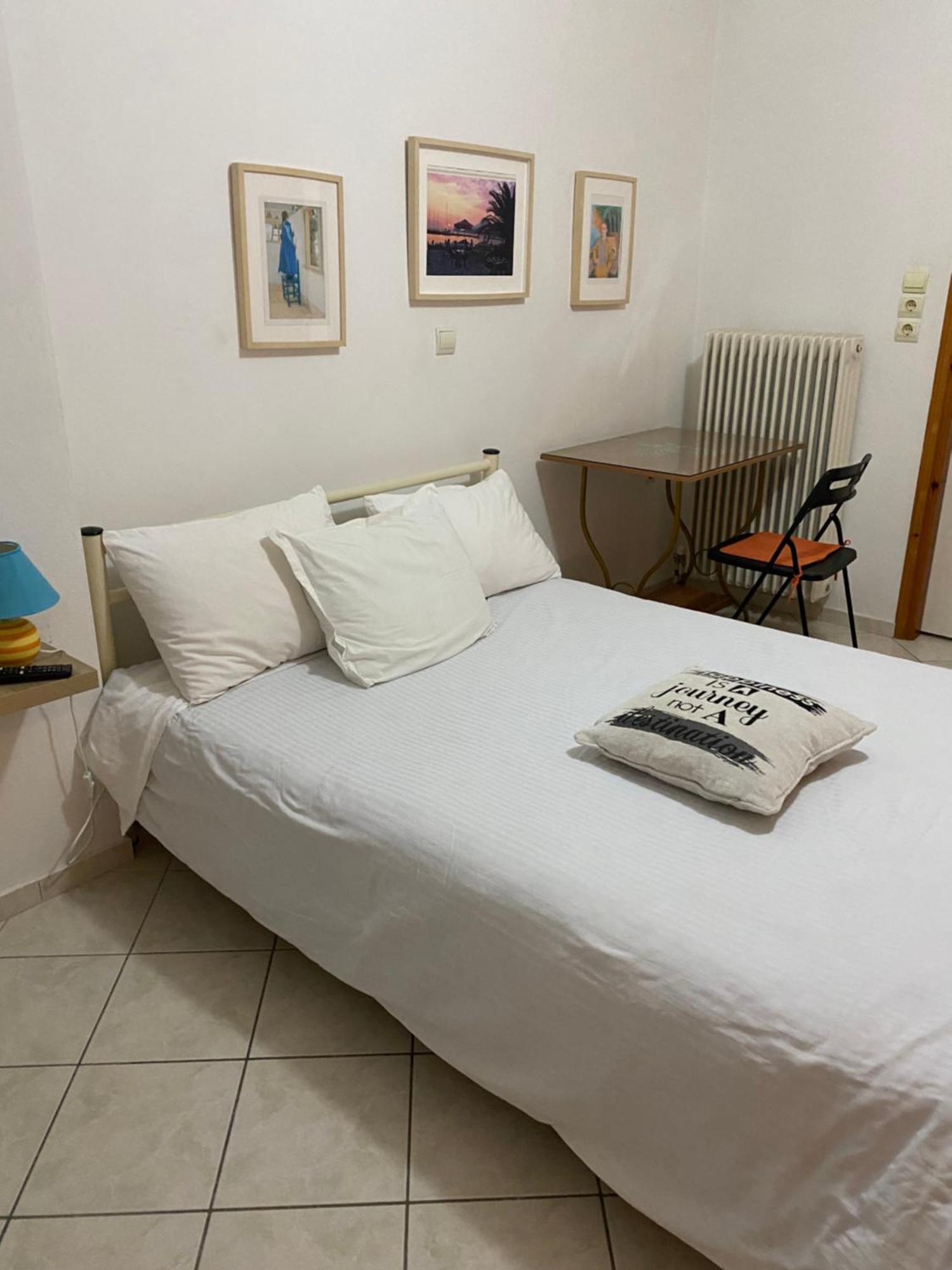 Maria'S Roomstudios Apartments Flats To Let Seaside Heart City Chantzara Spyropoulos إيغومينيتسا المظهر الخارجي الصورة