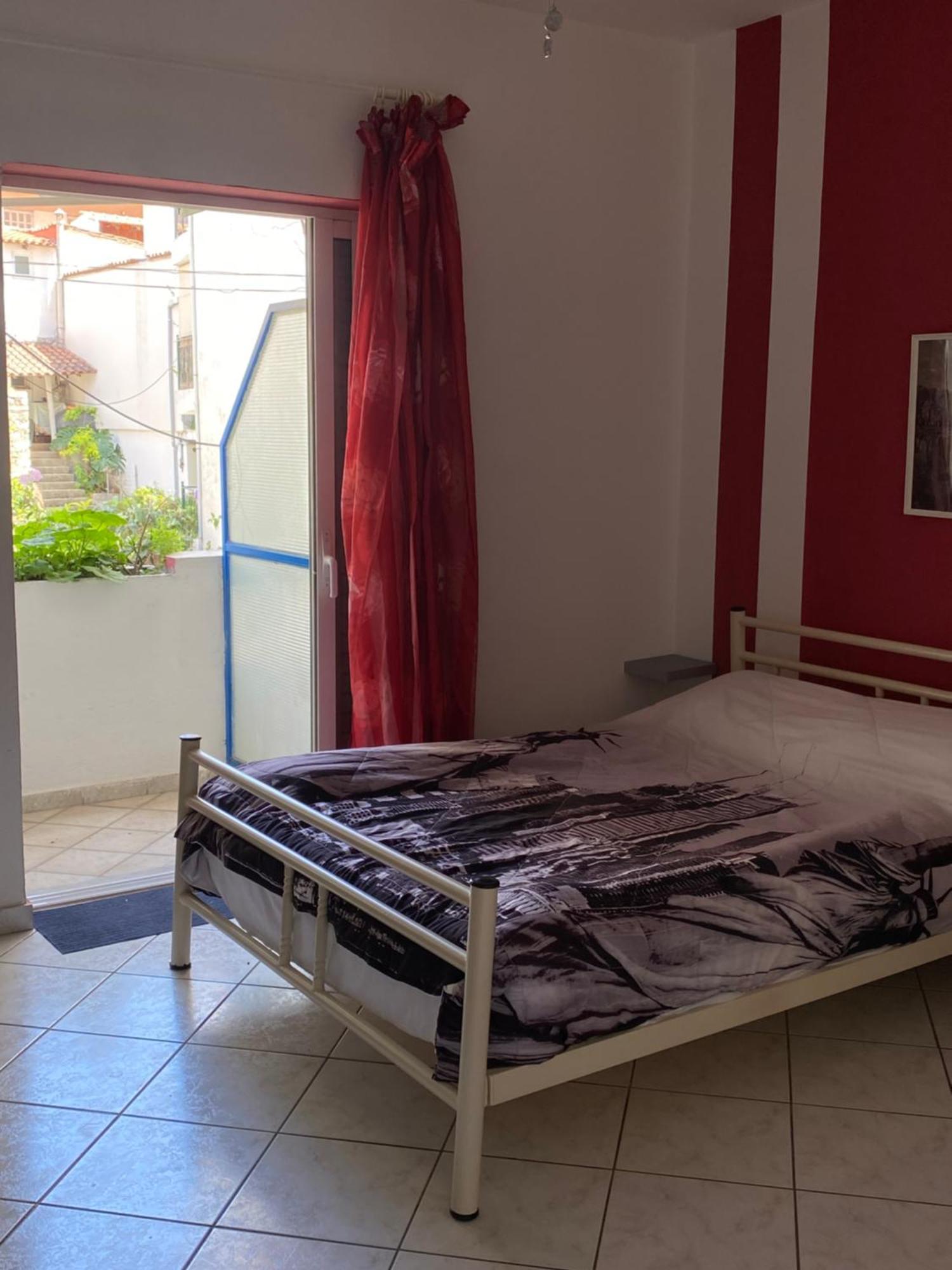 Maria'S Roomstudios Apartments Flats To Let Seaside Heart City Chantzara Spyropoulos إيغومينيتسا المظهر الخارجي الصورة