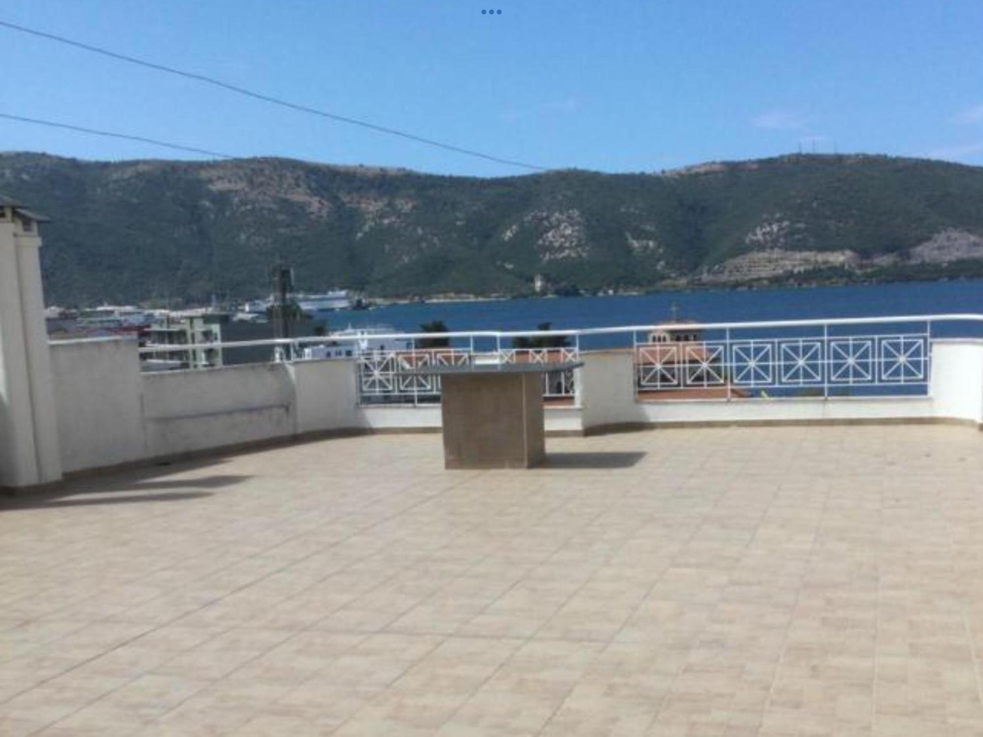 Maria'S Roomstudios Apartments Flats To Let Seaside Heart City Chantzara Spyropoulos إيغومينيتسا المظهر الخارجي الصورة