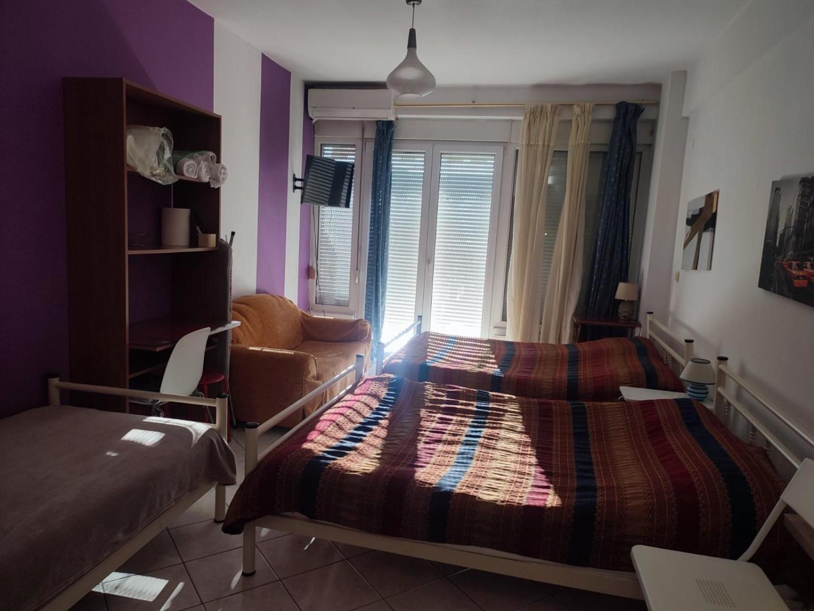 Maria'S Roomstudios Apartments Flats To Let Seaside Heart City Chantzara Spyropoulos إيغومينيتسا المظهر الخارجي الصورة